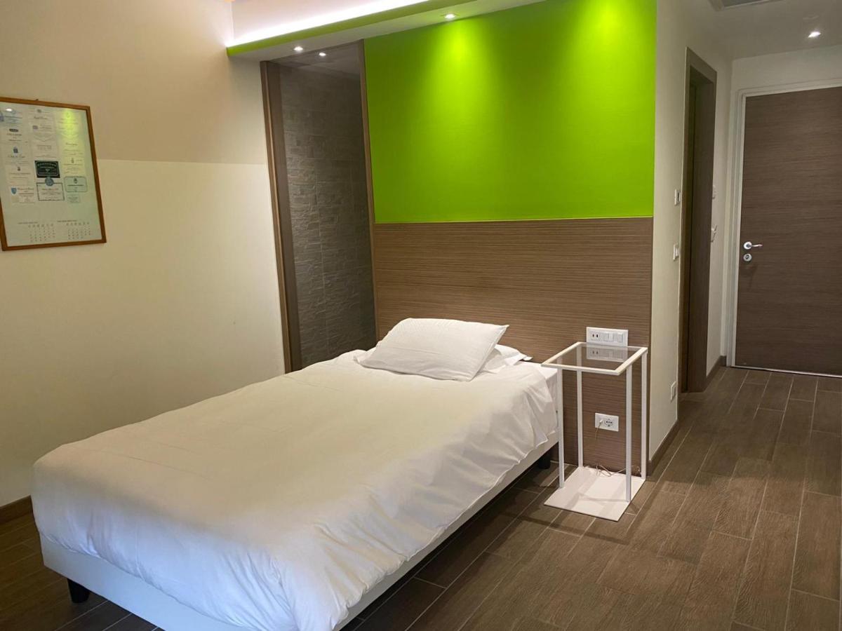 Hotel Marelet Treviglio Esterno foto